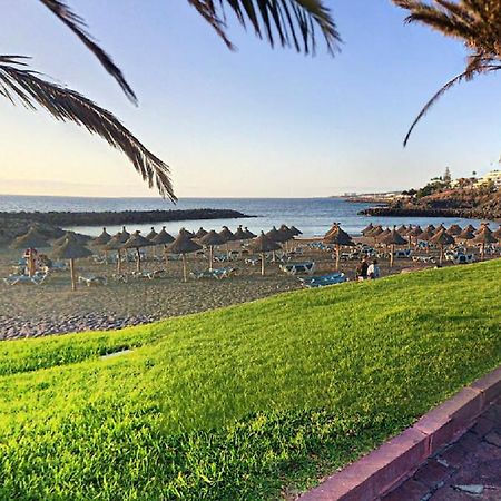 Апартаменти Beach And Pool In Playa De Las Americas Екстер'єр фото