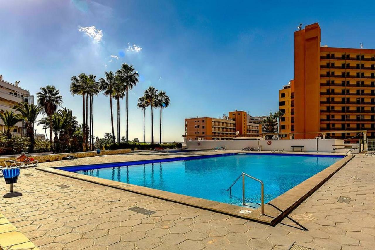 Апартаменти Beach And Pool In Playa De Las Americas Екстер'єр фото
